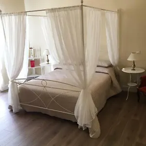 Residenza D'aste Albenga
