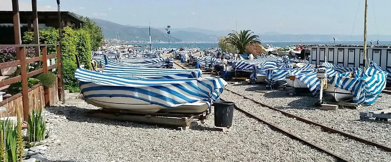 Vr Albenga Apartman Olaszország